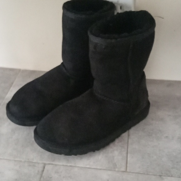 UGG boots size 7 women - Picture 2 of 5